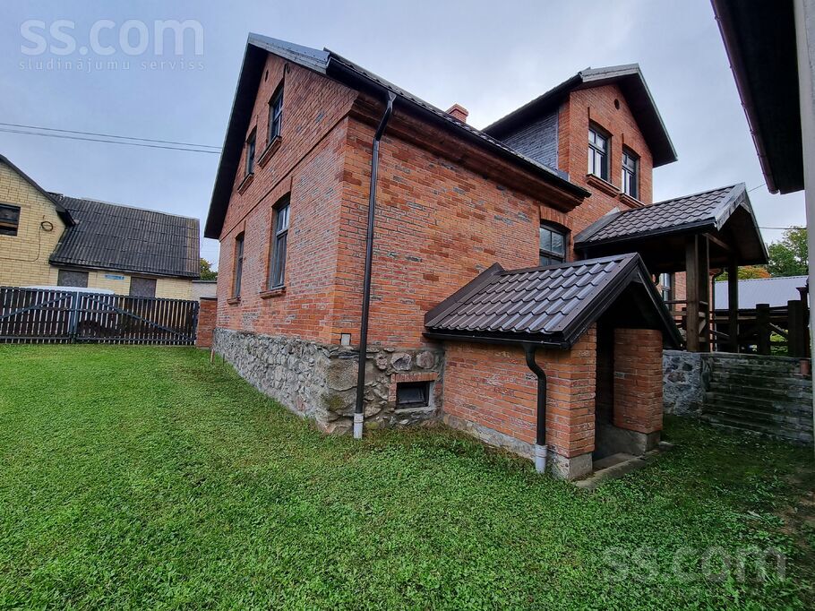 Kalna iela 4, Tukums un raj., Tukums — maja