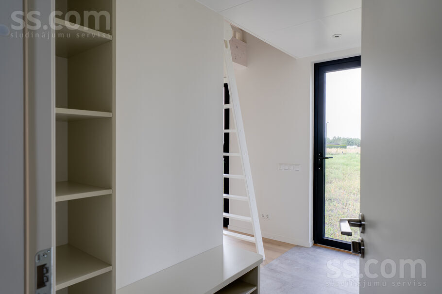 Nellijas iela 3, Vīkuļi, Rīgas rajons, Babītes pag. — maja