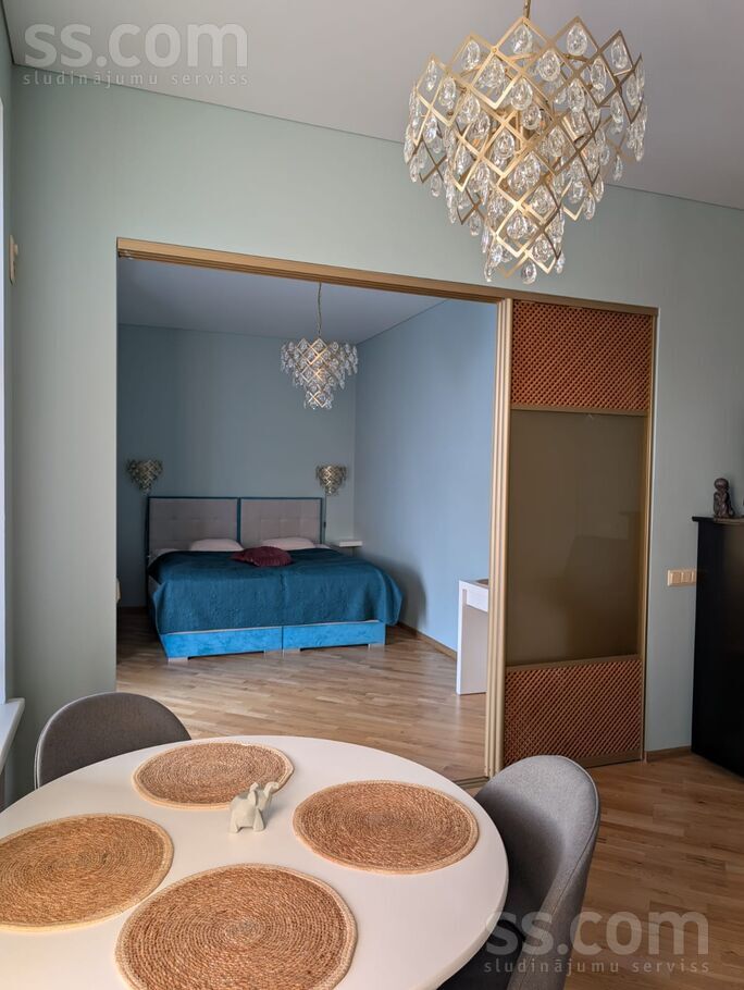 Merķeļa 8, Rīga — dzivoklis