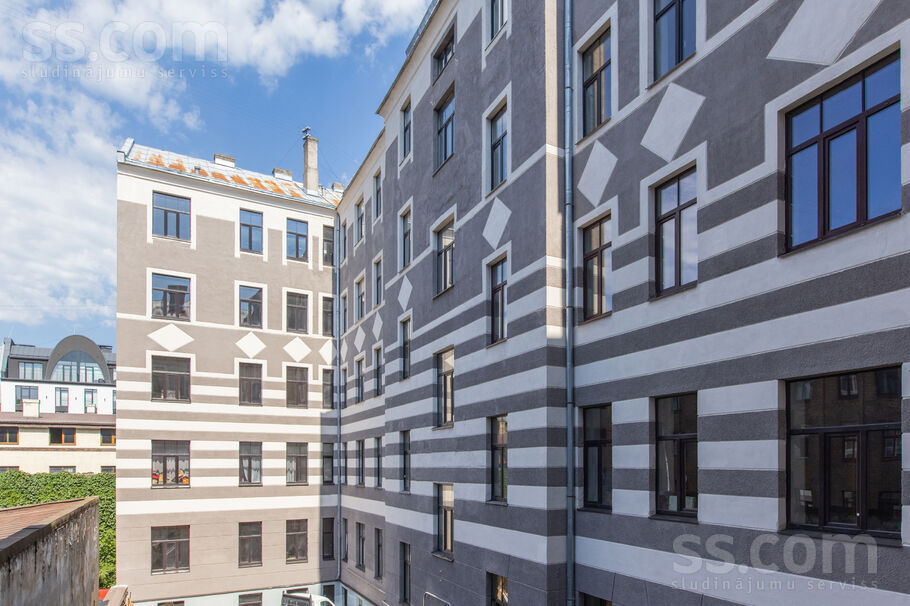 Lāčplēša 61, Rīga — dzivoklis