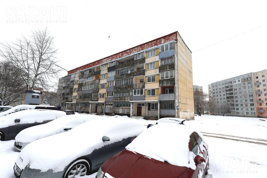 Sakņu iela 16, Liepāja un raj., Liepāja — dzivoklis