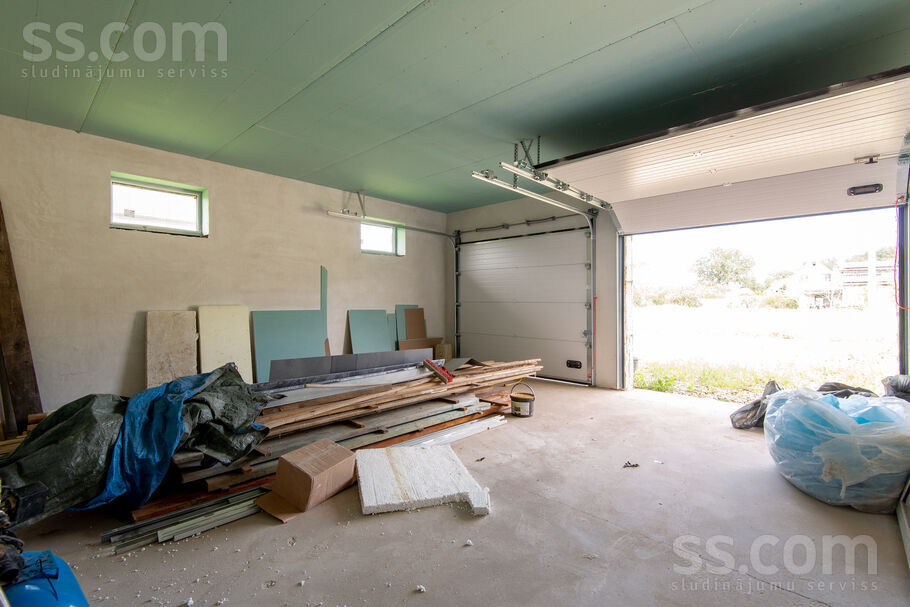 Dzidrumu 13, Stapriņi, Rīgas rajons, Ādažu nov. — maja