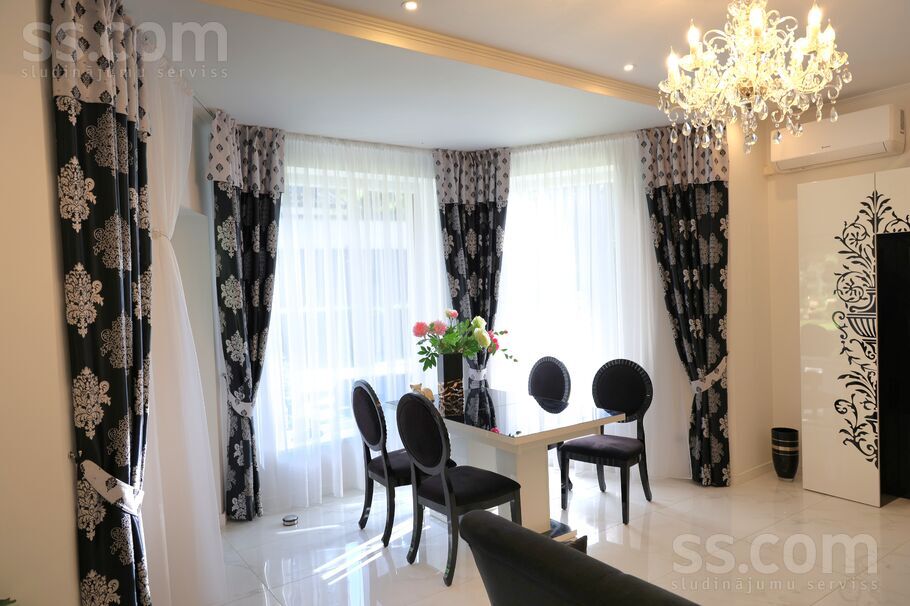 Alejas 15, Mežāres, Rīgas rajons, Babītes pag. — maja