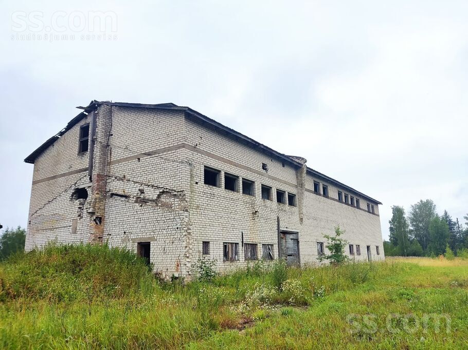 Kalna Jaunzemi, Valmiera un raj. — telpa