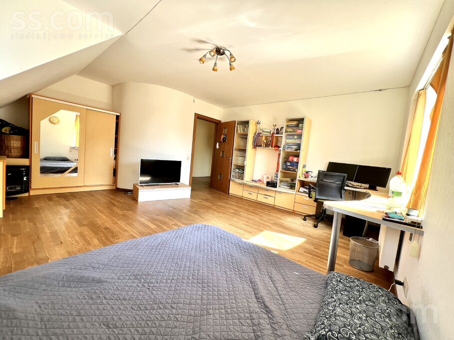 Līvkalna 14, Rīgas rajons, Sigulda — maja