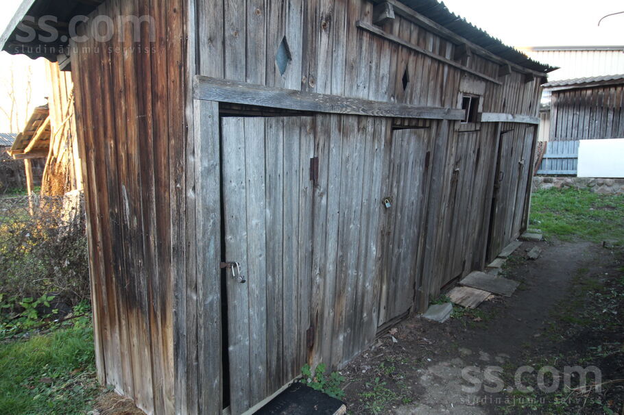 Zaļā 18, Preiļi un raj., Preiļi — dzivoklis