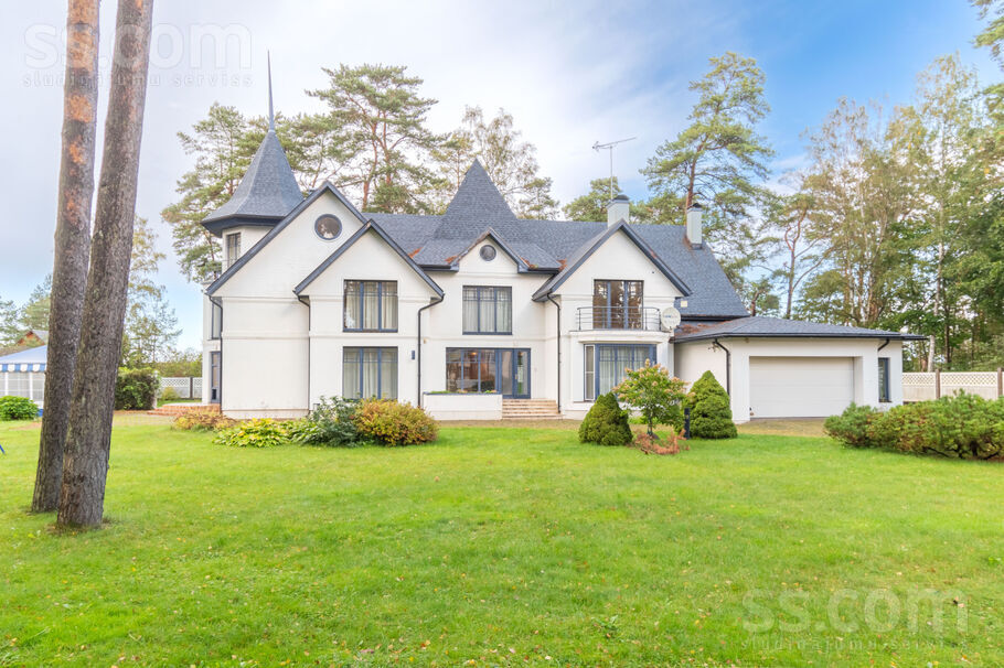 Parka iela 2, Jūrmala — maja