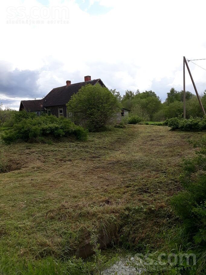 Krišjāņi, Krievragciems, Talsi un raj., Ķūļciema pag. — zeme