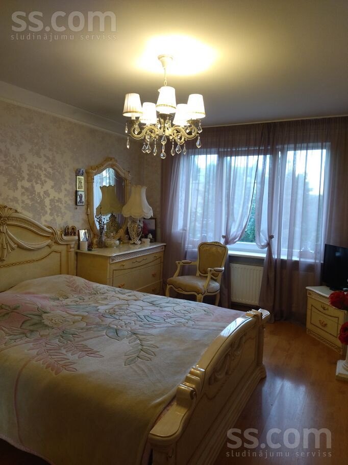 Viesītes 45, Jēkabpils un raj., Jēkabpils — dzivoklis