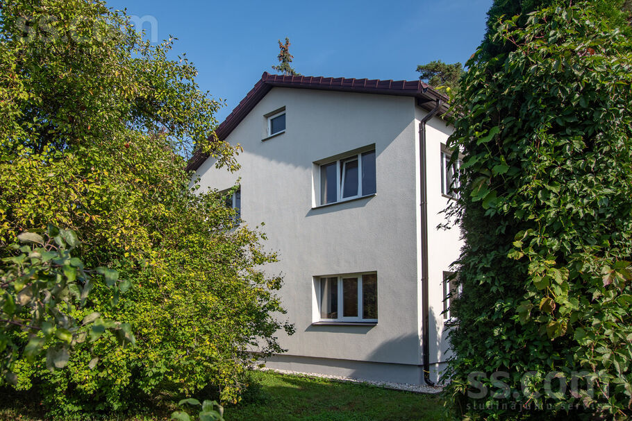 Dzilgravas 1, Jūrmala — maja
