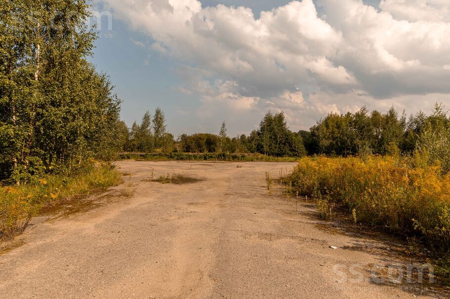 Lietuvas šoseja 108, Jelgava un raj., Jelgava — zeme