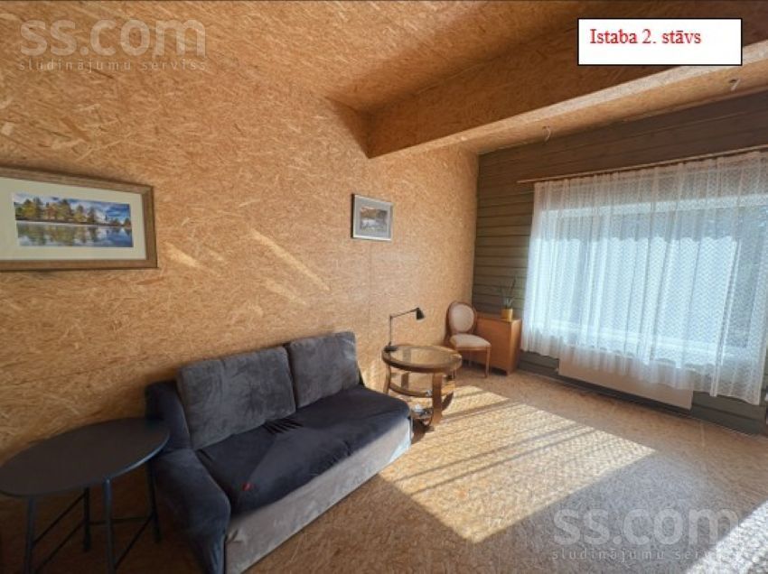 Augstienes 9, Rīga — maja