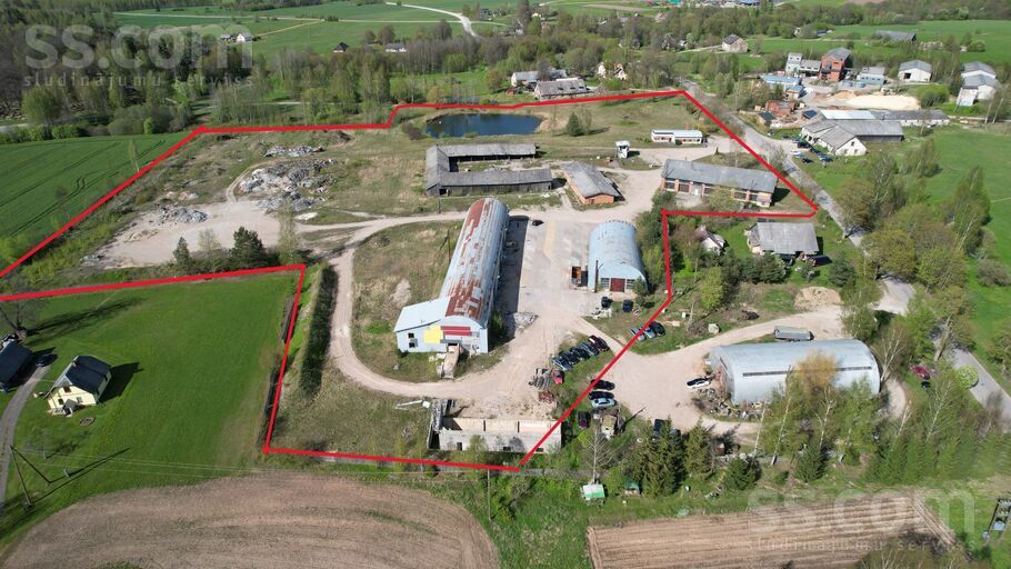 Dāboliņi b/n, Cēsis un raj., Raunas pag. — telpa