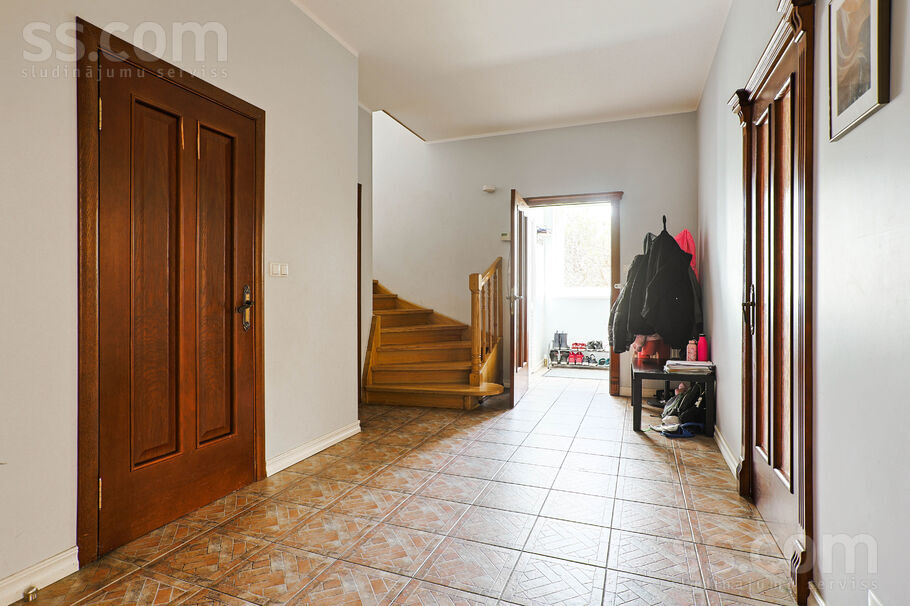 Magnoliju iela 15, Rīgas rajons, Baloži — maja