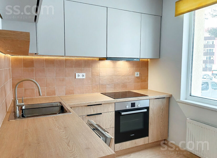 Lielcieceres iela 29, Saldus un raj., Brocēni — dzivoklis