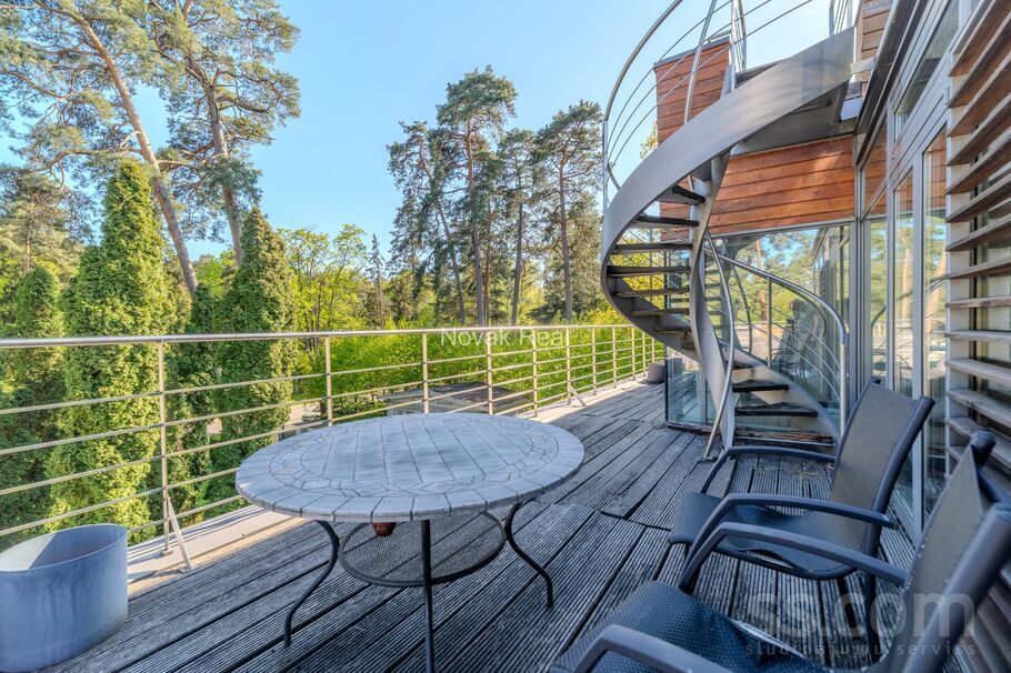 Dzintaru prospekts 39, Jūrmala — dzivoklis