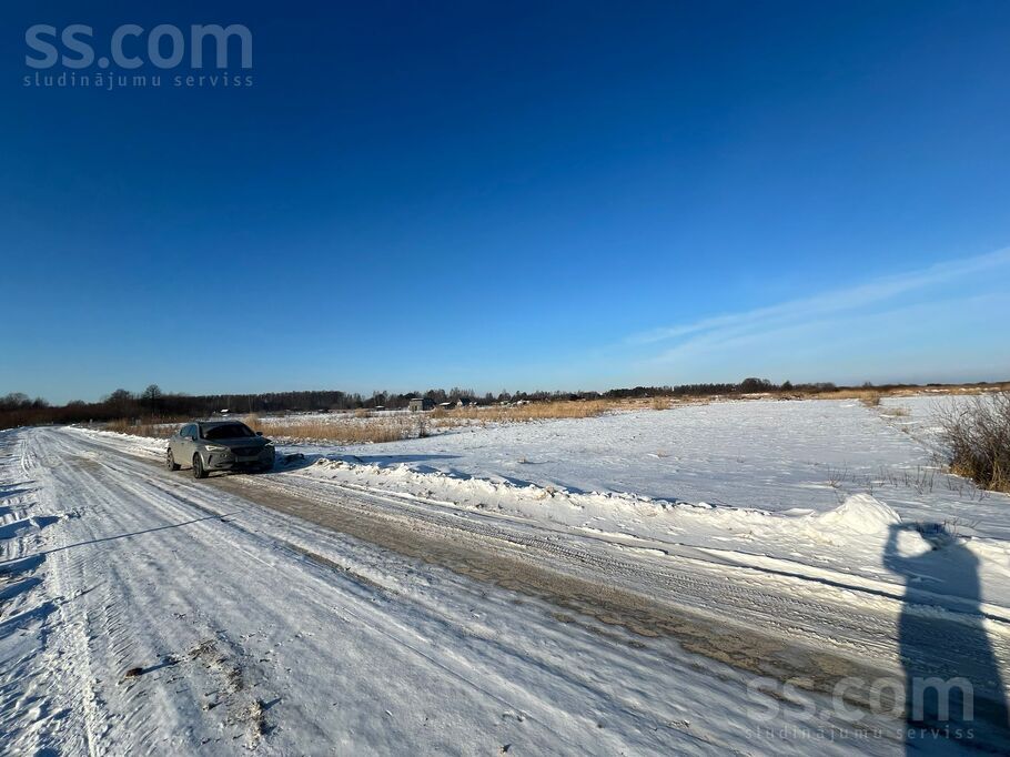 Grīnvalti, Liepāja un raj., Liepāja — zeme