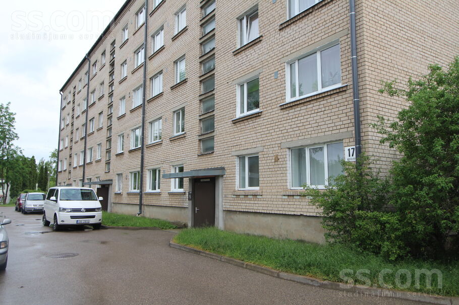 Ķieģeļu 17, Daugavpils un raj., Daugavpils — dzivoklis