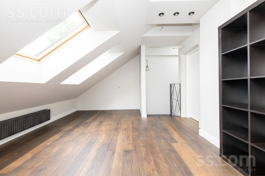 Liepu 6a, Jūrmala — maja