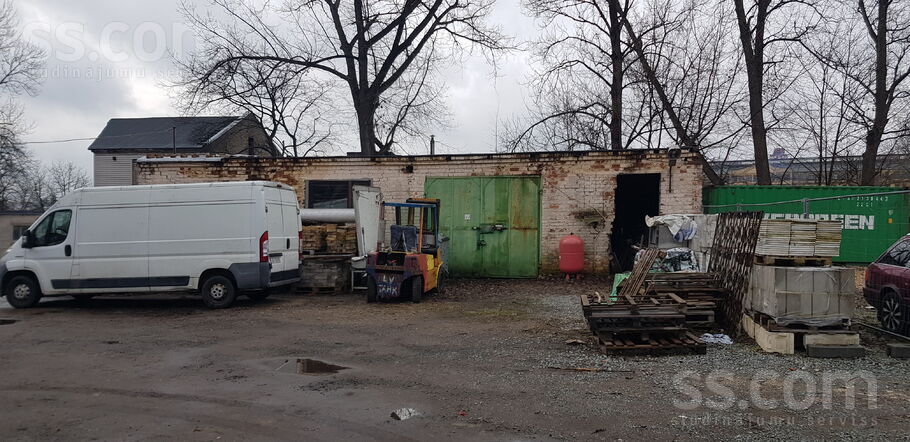 Aptiekas 3, Rīga, Sarkandaugava — telpa