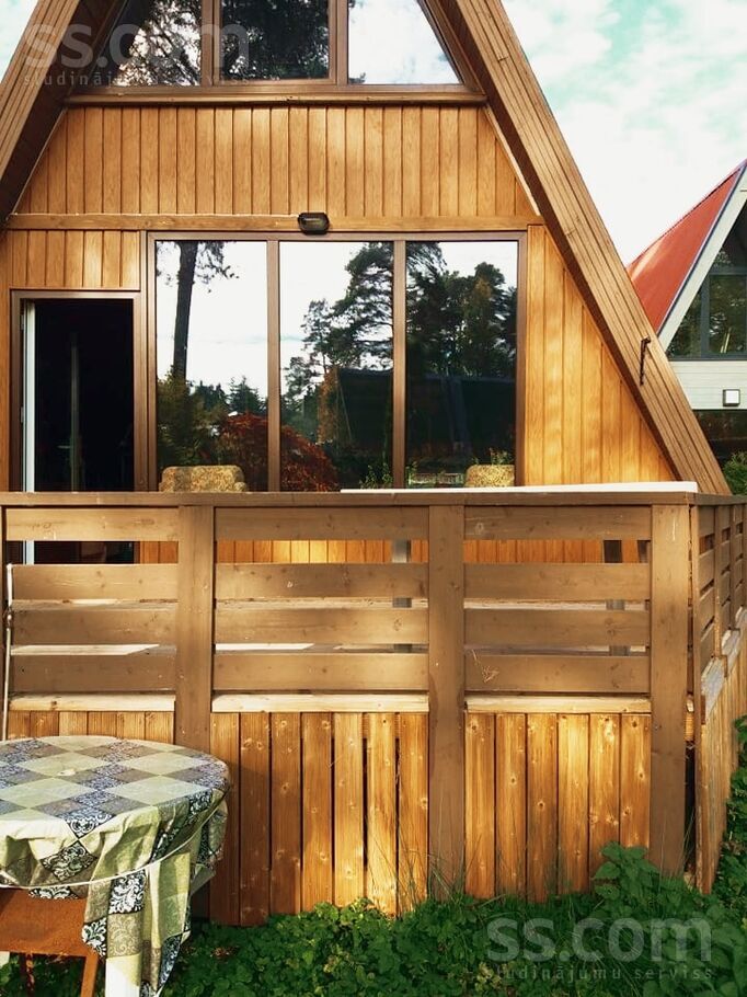 Miera 20, Jūrmala — maja