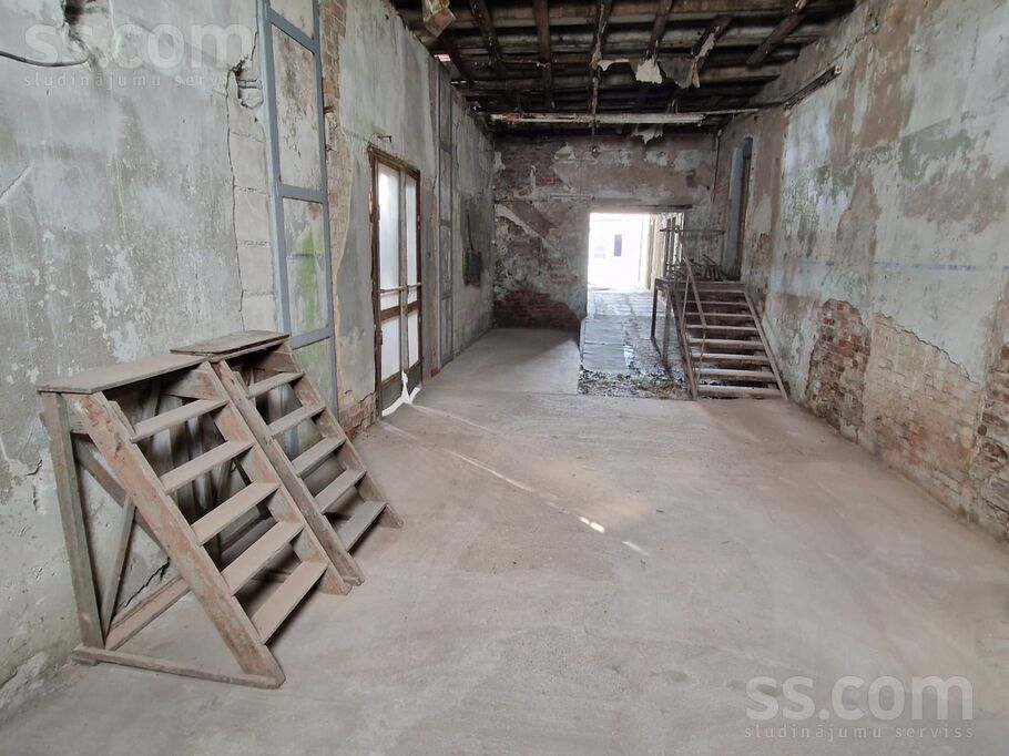 Baltā 3, Rīga, Iļģuciems — telpa