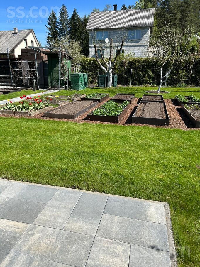 Mezsetu dārzs 72, Jāņupe, Rīgas rajons, Olaines pag. — maja