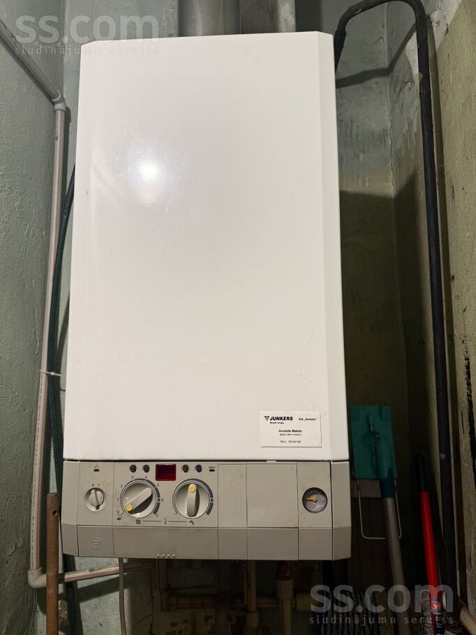 Pilsoņu iela 28/1, Jūrmala — maja