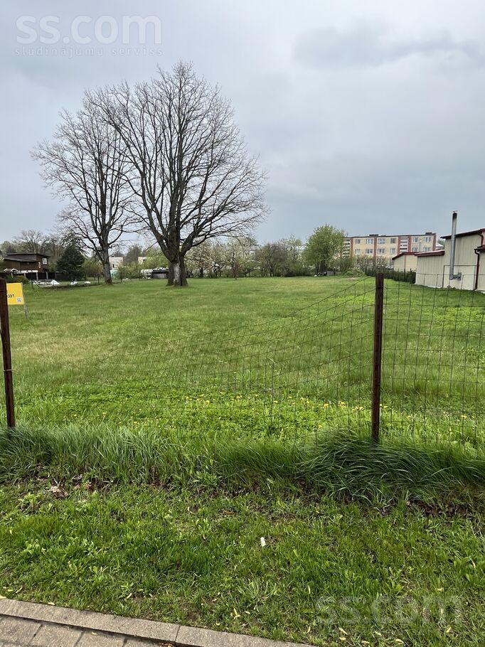 Rīgas 69, Valmiera un raj., Valmiera — zeme