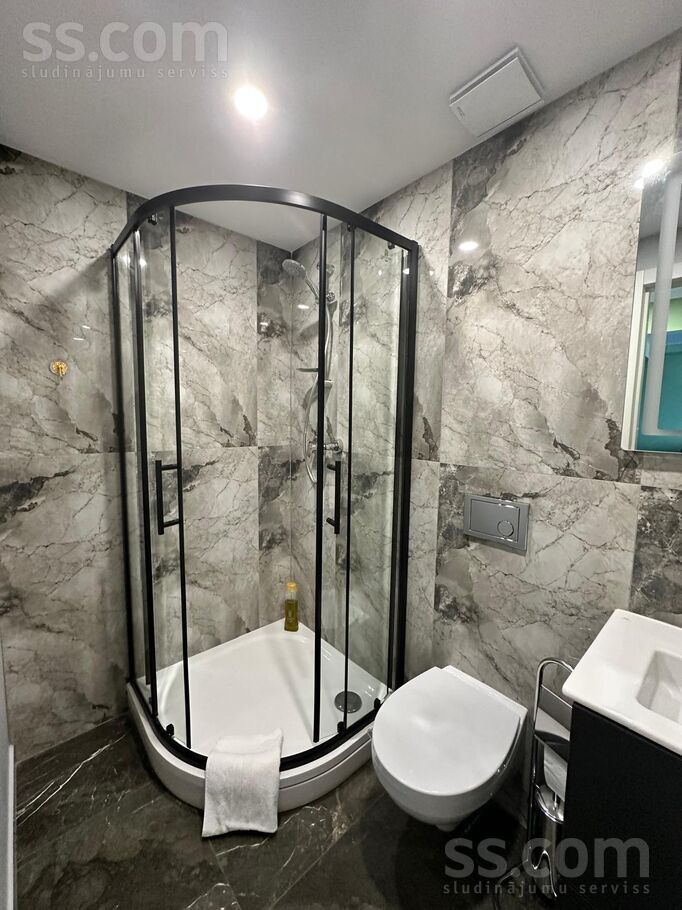 Ozolu gatve 5, Jāņmuiža, Cēsis un raj., Priekuļu pag. — dzivoklis