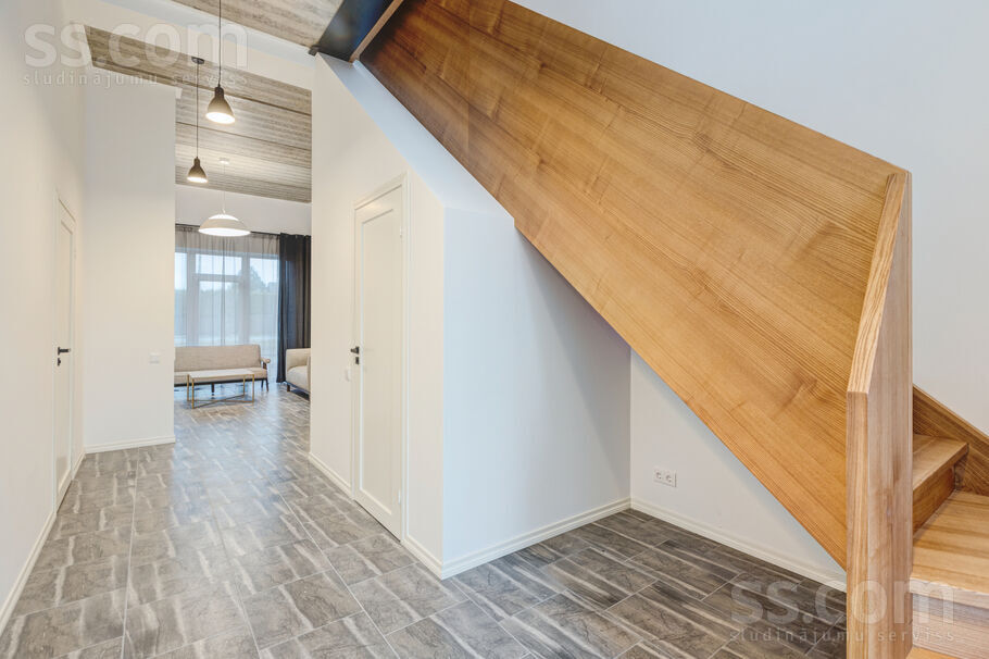 Rītausmas iela 1, Mārupe, Rīgas rajons, Mārupes pag. — maja