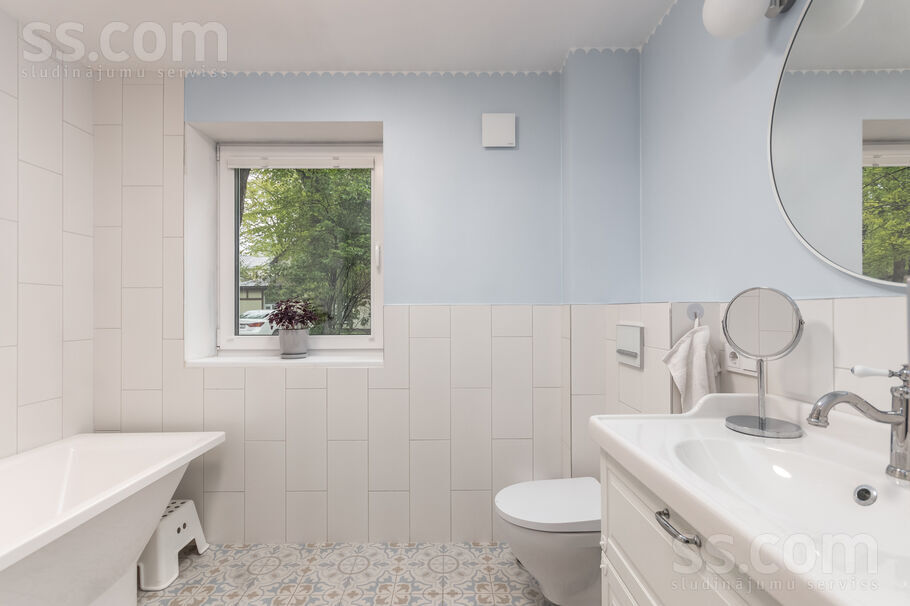 Slokas 26a, Rīga — maja