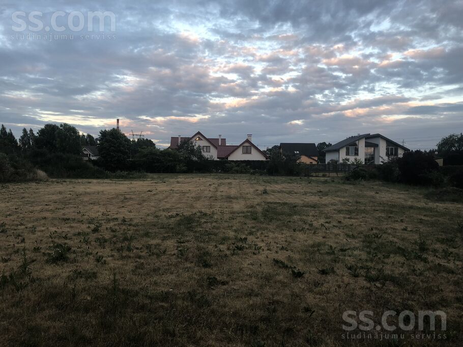 Sauliešu iela 8a, Dreiliņi, Rīgas rajons, Stopiņu nov. — zeme