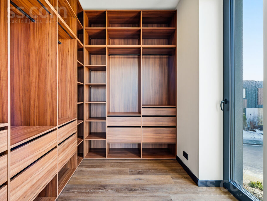 Nīcas 2, Piņķi, Rīgas rajons, Babītes pag. — maja