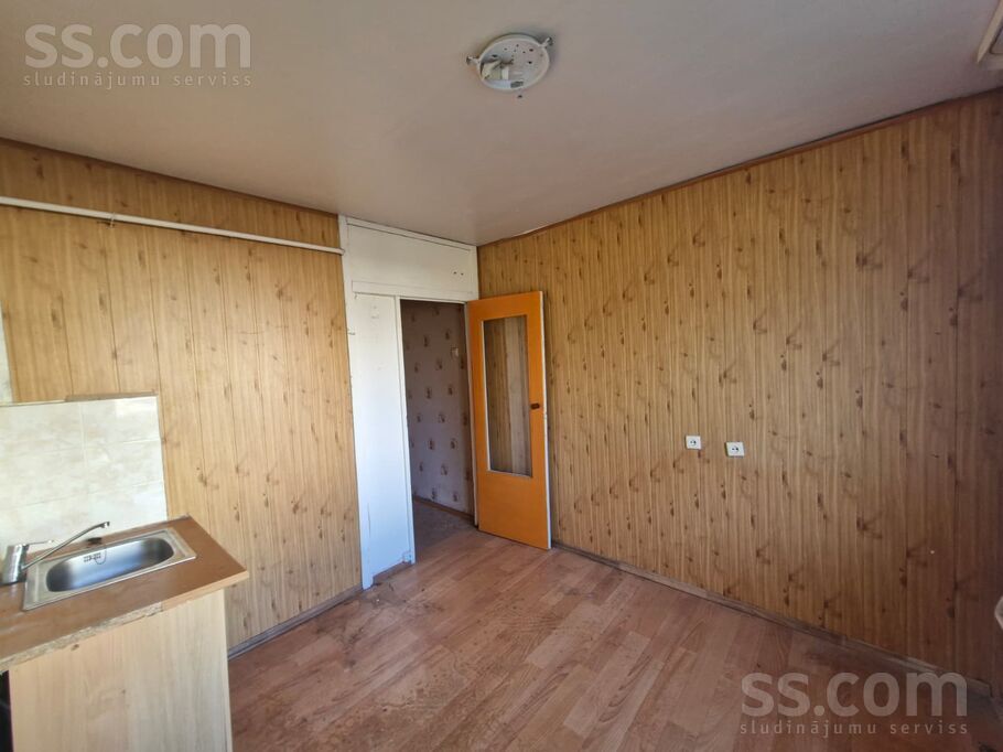 Viršu 8, Liepāja un raj., Liepāja — dzivoklis