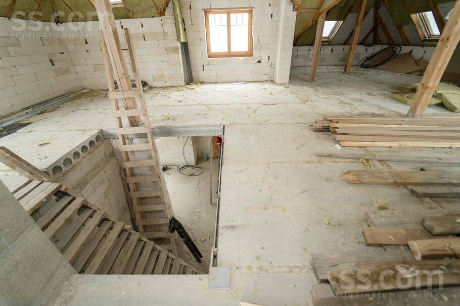 Celmiņi 43, Saulgoži, Rīgas rajons, Ķekavas pag. — maja