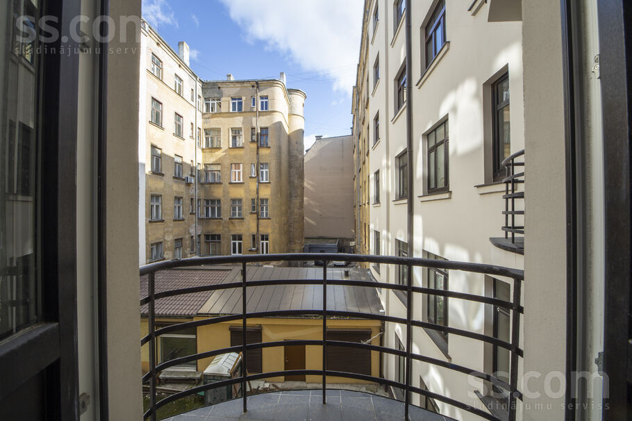 Skolas 30, Rīga — dzivoklis