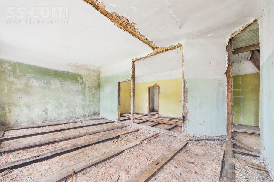 Brīvības iela 32, Stāmeriena, Gulbene un raj., Stāmerienas pag. — maja