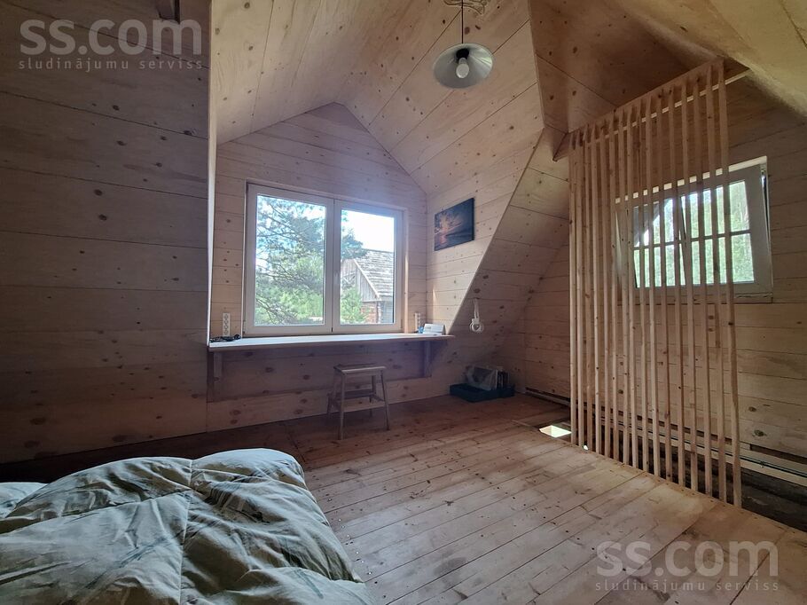 Pakalni, Košrags, Talsi un raj., Kolkas pag. — maja