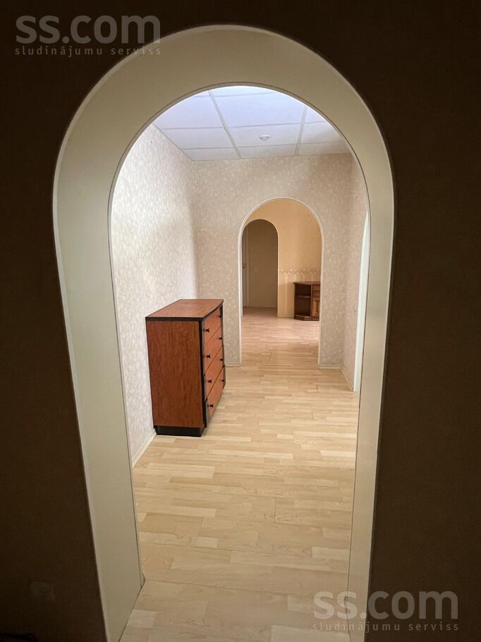 Dzelzavas 37, Rīga — dzivoklis