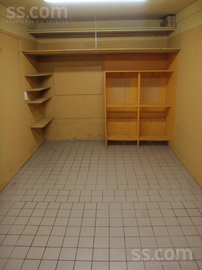 Starta 30, Rīga, Teika — telpa