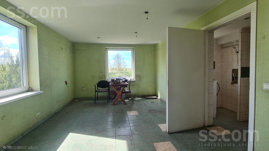 Dāboliņi b/n, Cēsis un raj., Raunas pag. — telpa