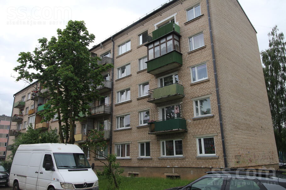 Ķieģeļu 17, Daugavpils un raj., Daugavpils — dzivoklis