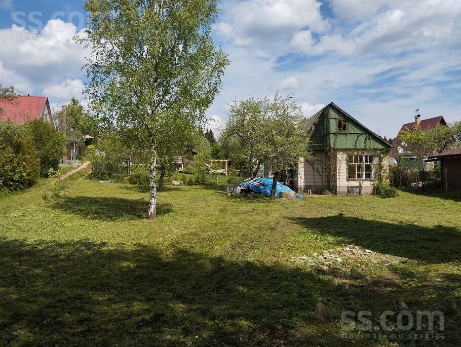 Bērziņi, Daugavpils un raj., Šēderes pag. — maja