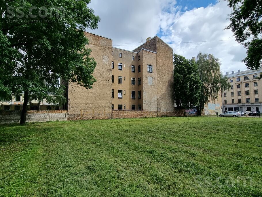 Barona 89, Rīga — maja