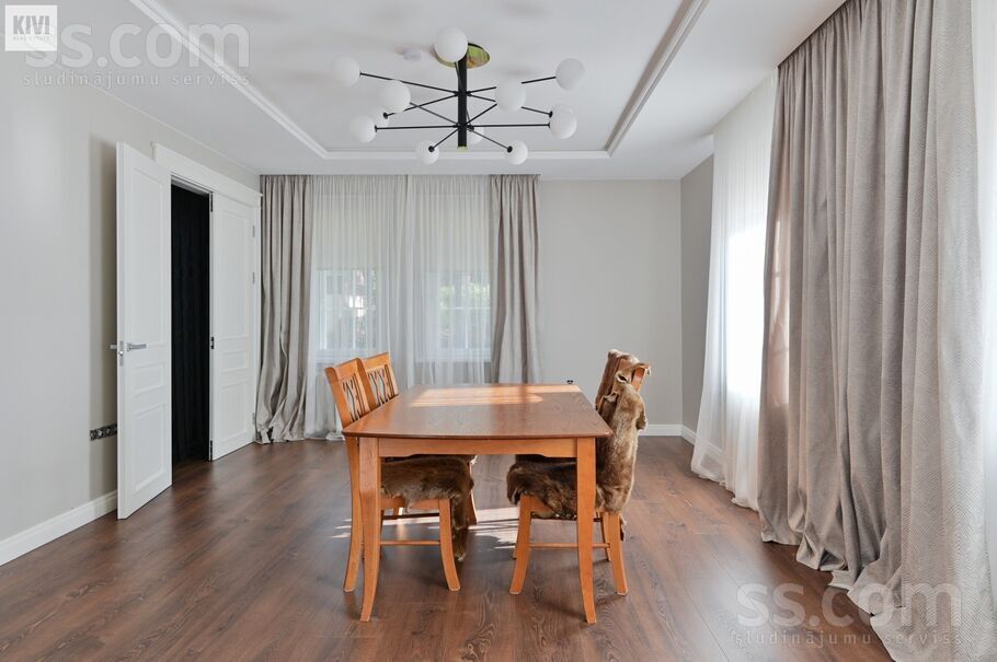 Žubītes iela, Jūrmala — maja