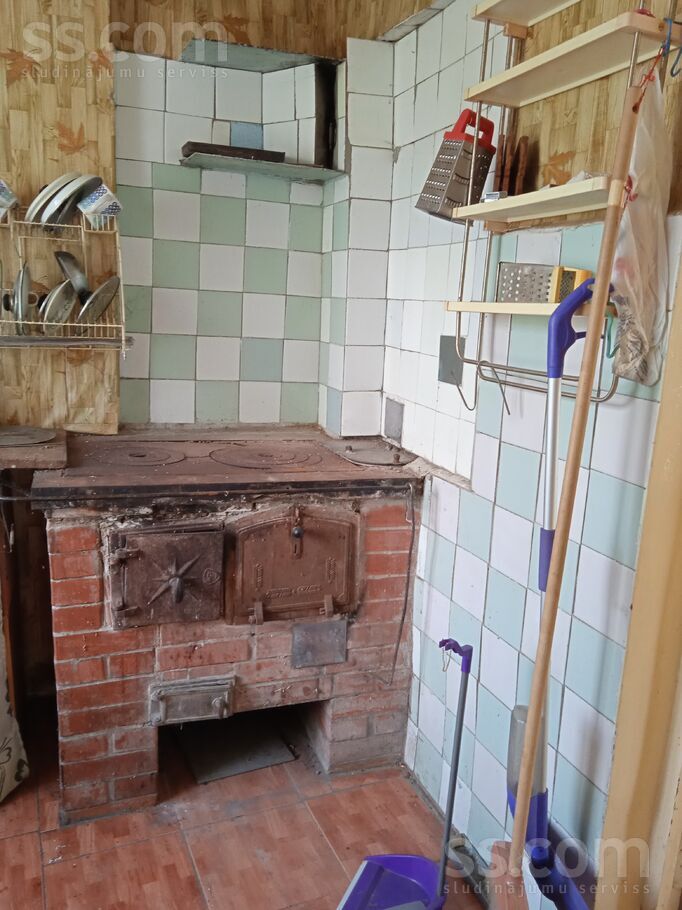 Mežvidi 171, Viesturi, Jelgava un raj., Glūdas pag. — maja