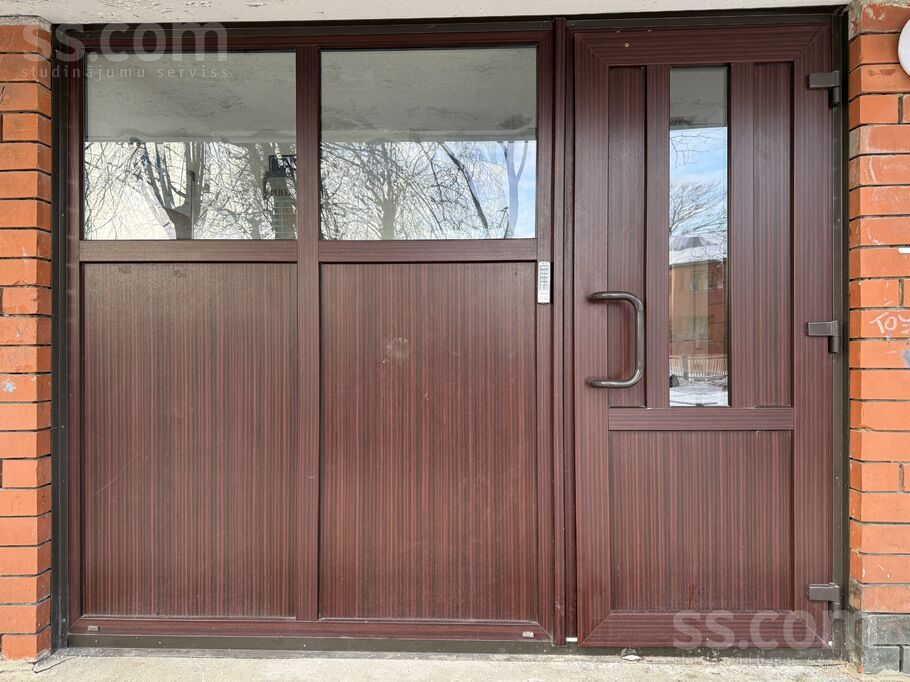 Jāna Pliekšāna 90, Jūrmala — dzivoklis