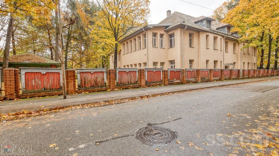 Kapseļu 18, Rīga — maja