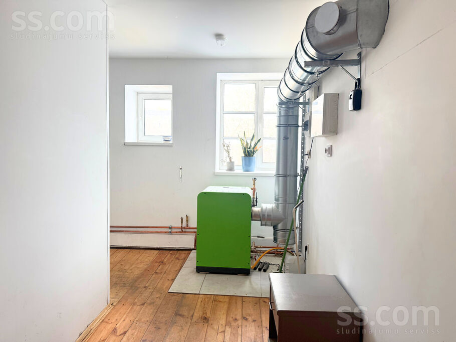 Vaļņu 12, Cēsis un raj., Cēsis — dzivoklis